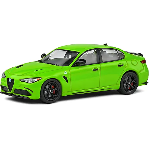 Alfa Romeo Giulia Gr�n