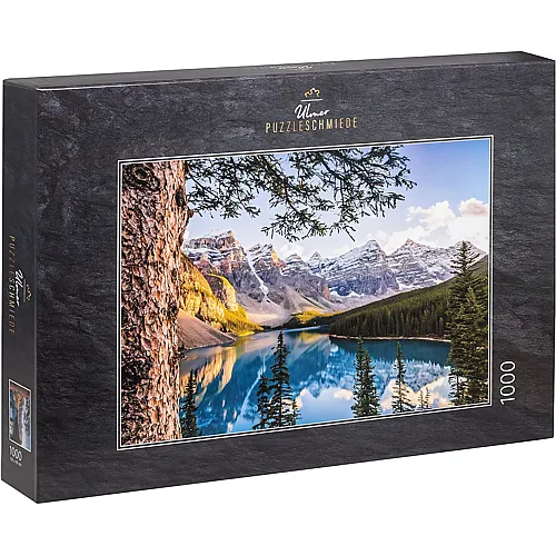Ulmer Puzzleschmiede Moraine Lake � Kanadas Berg-Panorama im Spiegel des blauen Gletscher-See, Rocky Mountains - 1000 Teile