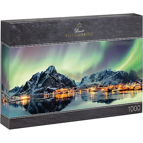 Ulmer Puzzleschmiede Panorama Nachthimmel �ber Fischerd�rfern auf Lofoten, Norwegen - 1000 Teile