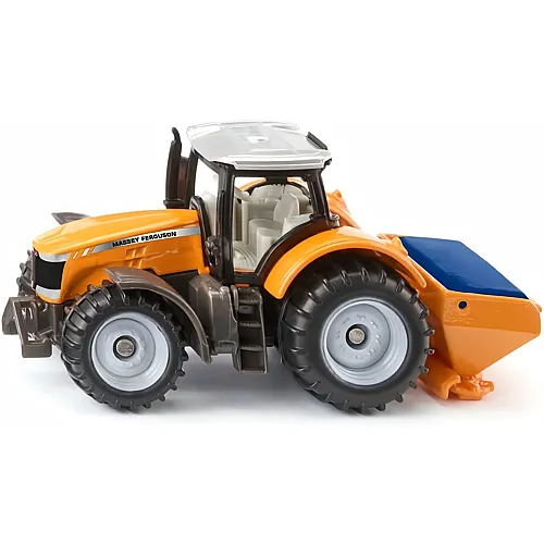 Massey Ferguson mit Salzstreuer