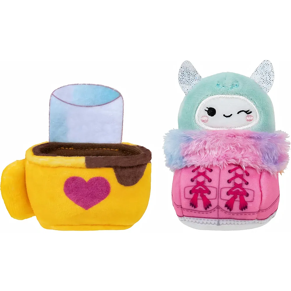 Squishmallows Squishville SQM0317 Snow Day Zubeh�r-Set, 5,1 cm Stiefel und Kakao-Pl�schtiere f�r Kinder, Multi