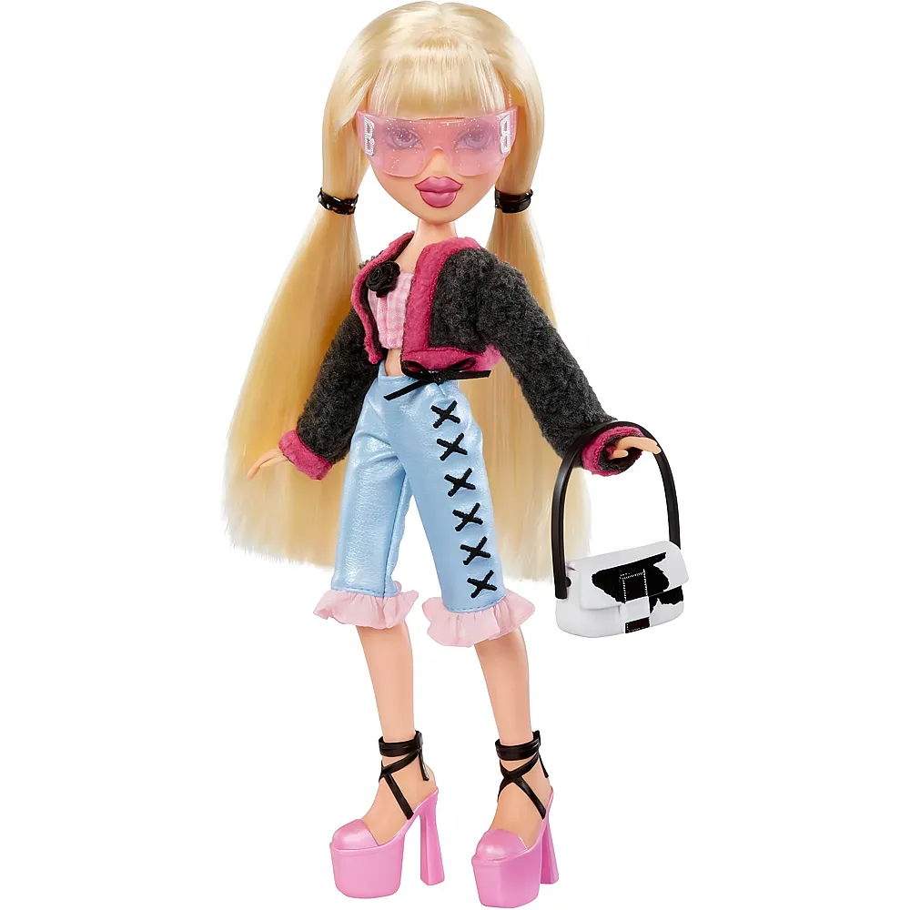MGA Bratz Goin' Out Doll - Cloe